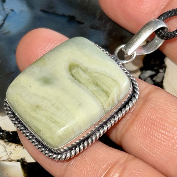 Green Larsonite Pendant 1 7/8” - Picture 14 of 17